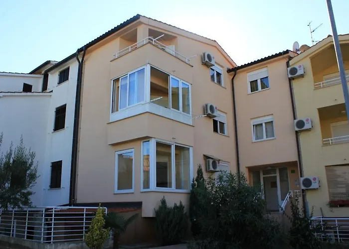 With Wifi Stinjan, - 7245 Apartman *