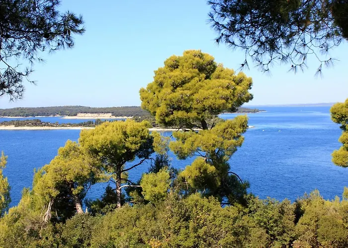 Διαμέρισμα With Wifi Stinjan, - 7245